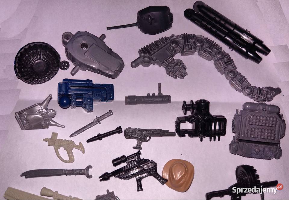 GI JOE zestaw różnych broni i sprzętu figurek czarny Zabawki Warszawa