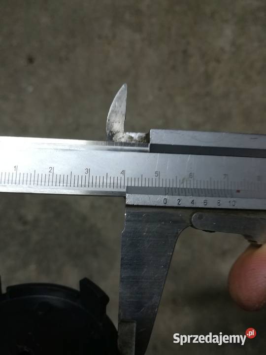 KAPSLE DEKIELKI RENAULT Rypin