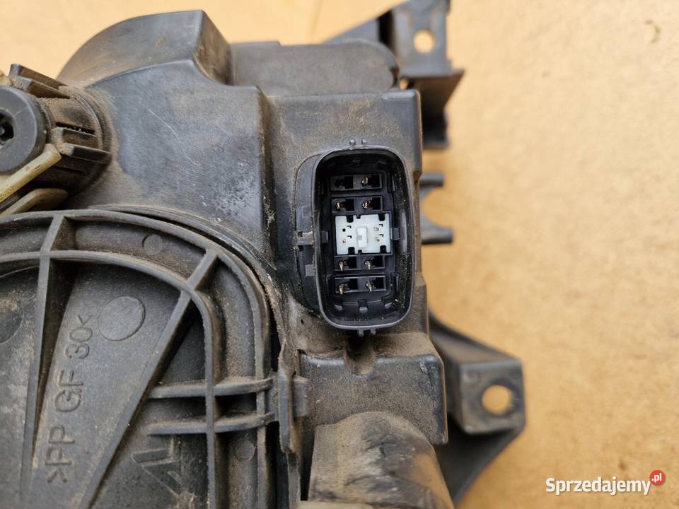 Mazda 6 lampa lewy przód przyciemniana Lampy przednie dolnośląskie Złotoryja