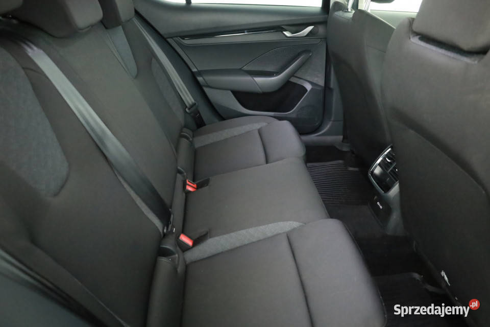 Skoda Octavia 15 TSI sprzedam