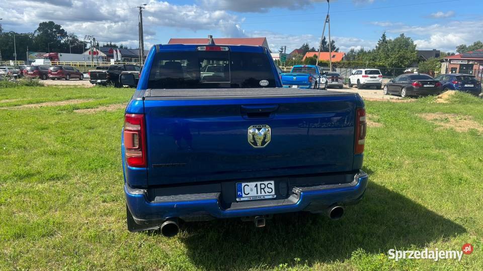 RAM 1500 57LARAMIE HEMI V8 4x4 2018r Zarejestrowany w Polsce