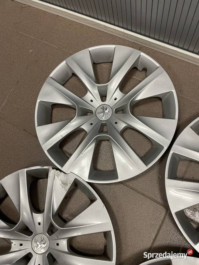 kołpaki 4 Peugeot 208 15 oryginalne mazowieckie Warszawa sprzedam