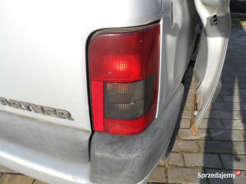 Peugeot Partner lampa tył
