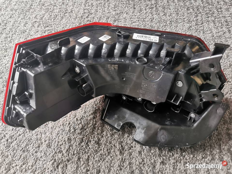 Lampa tył tylna lewa VW ID3 ID3 10A945095B Lampy tylne Pielgrzymka