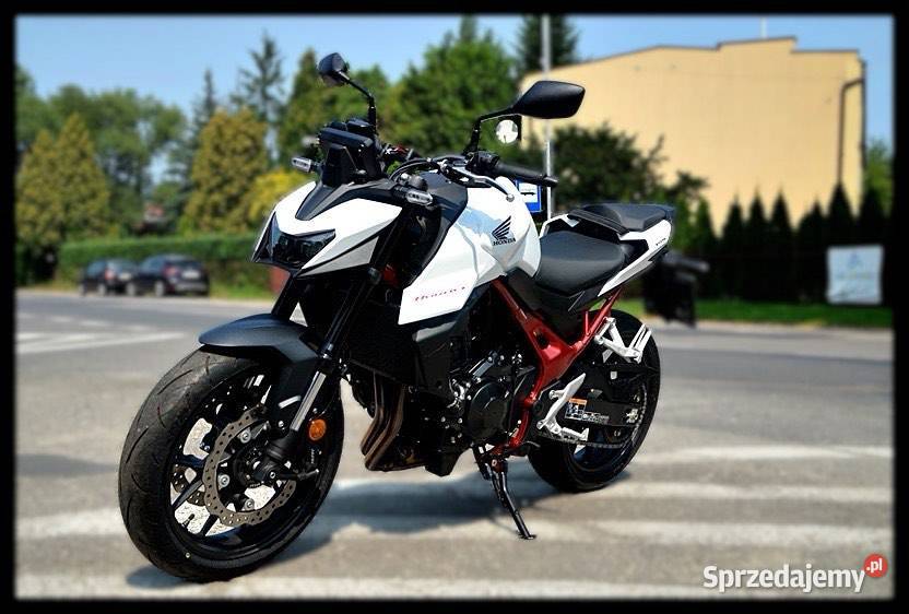 Honda Hornet 750 2025 nowa 360 manualna Zawiercie