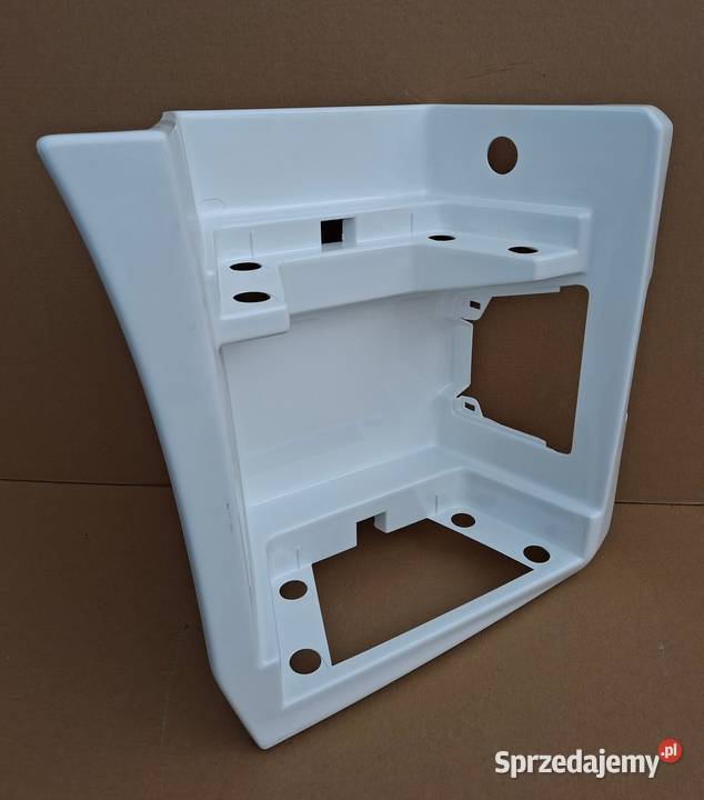 RENAULT GAMA RANGE T STOPIEŃ DOLNY PRAWY Bieleń