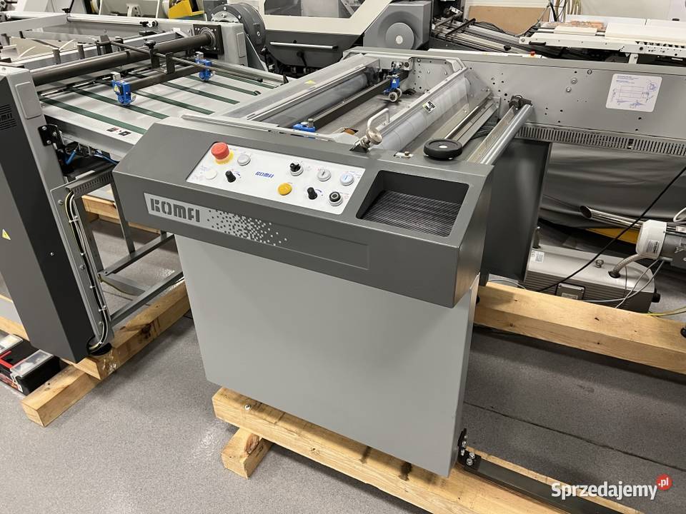 Automat do foliowania Komfi Delta 76 Stacker Radom