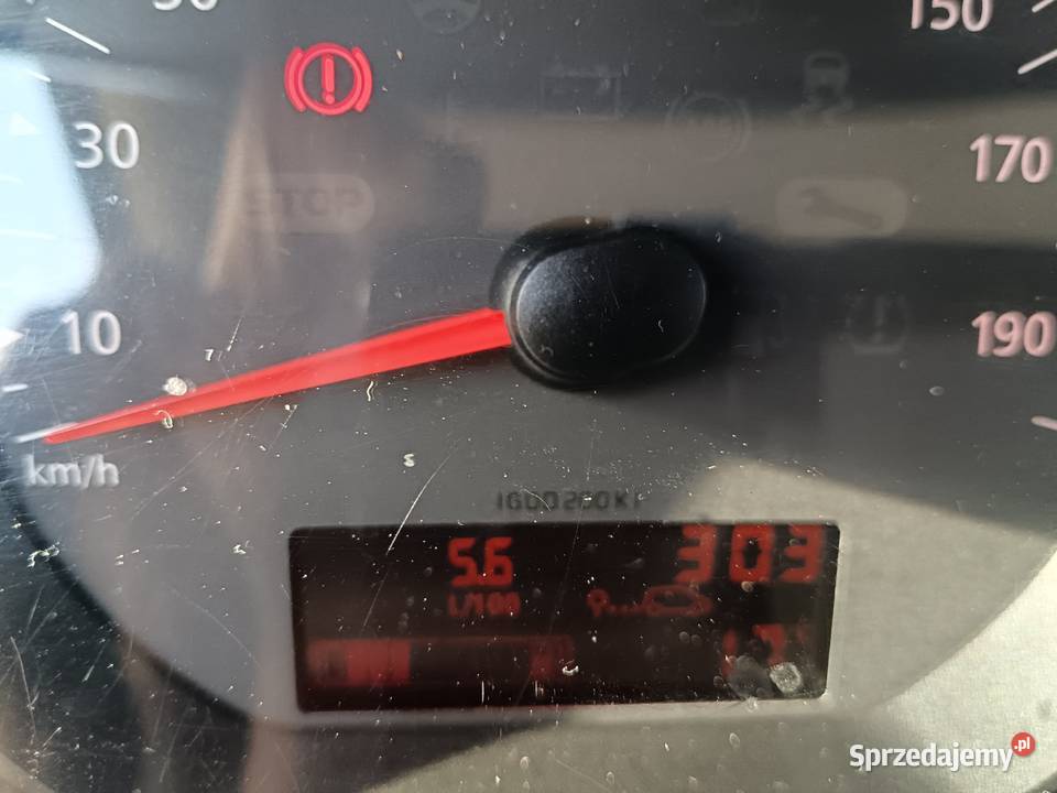 Sprzedam auto małe dostawcze RENO KANGO 2018 czujnik martwego pola