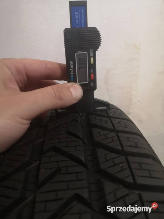 17565 r15 pirelli snowcontrol 3