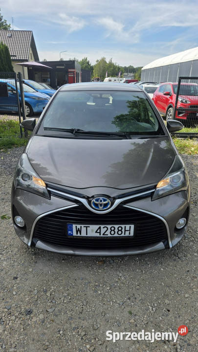 Toyota Yaris 15 HSD 100 Kamera Serwisowany hybryda mazowieckie Otwock Mały