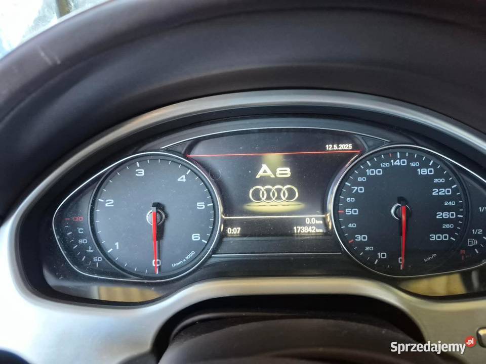 AUDI A8 D4 PRZYCISK PRZEŁĄCZNIK HAMULCA RĘCZNEGO Radom sprzedam