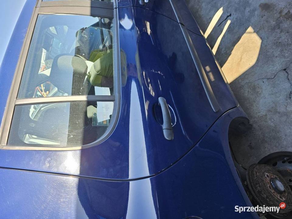 DRZWI PRAWE TYŁ SKODA FABIA II LF5A