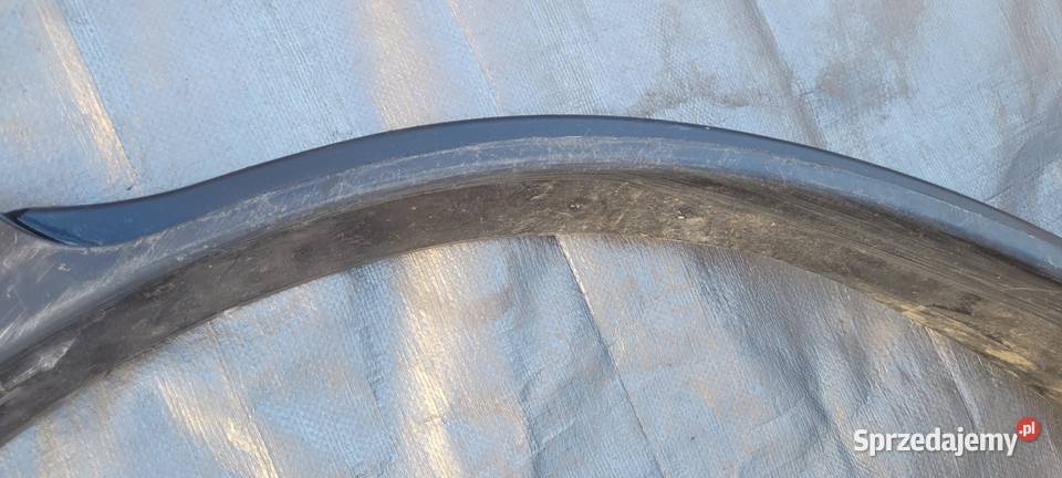 MITSUBISHI ECLIPSE CROSS PRAWA LISTWA BŁOTNIKA Ruda Śląska sprzedam