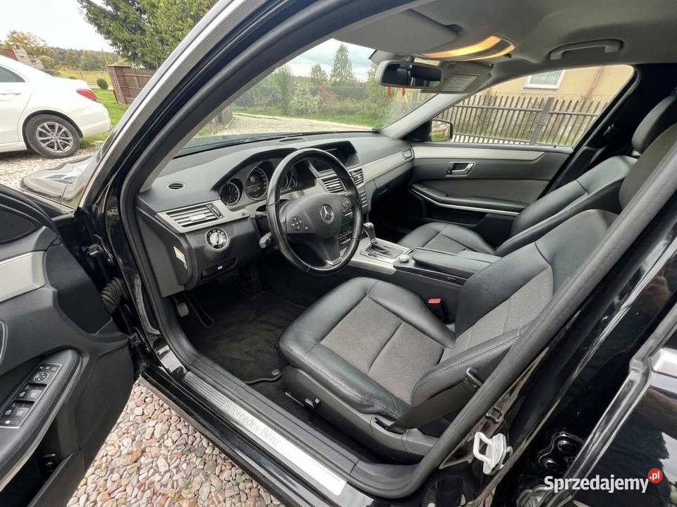Mercedes e200 w212 18 Benzyna Automat światła do jazdy dziennej Kielce