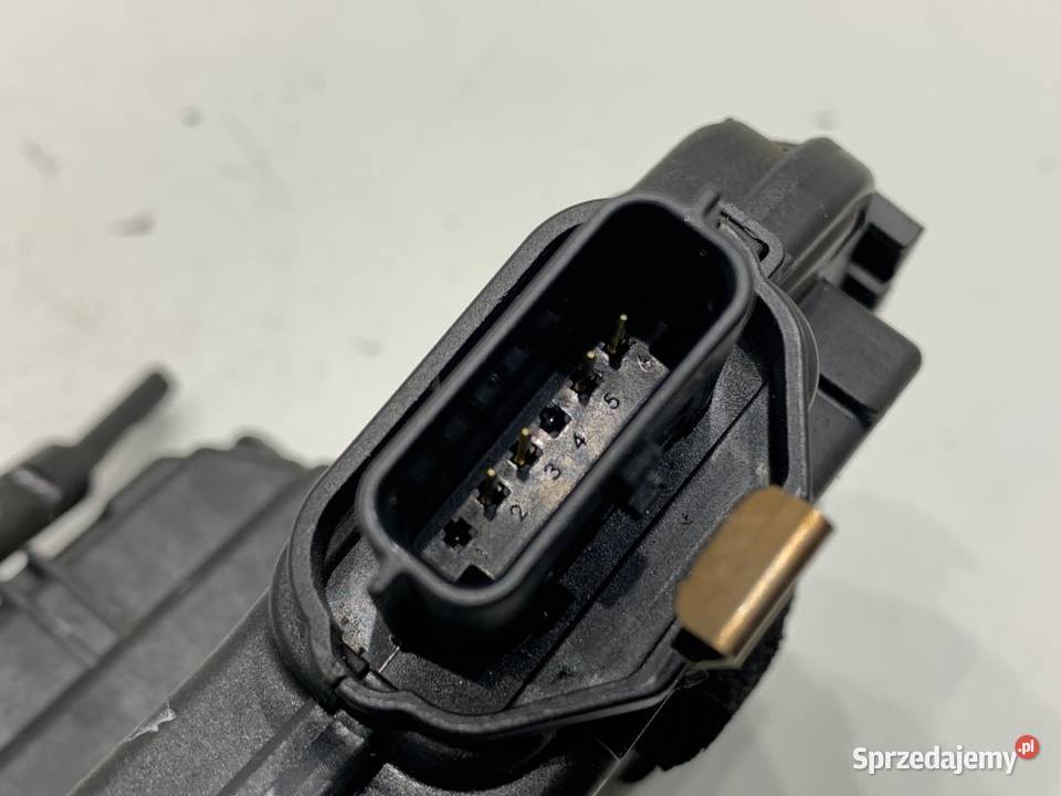 ZAMEK DRZWI PRZESUWNYCH PRAWY RENAULT TRAFIC III