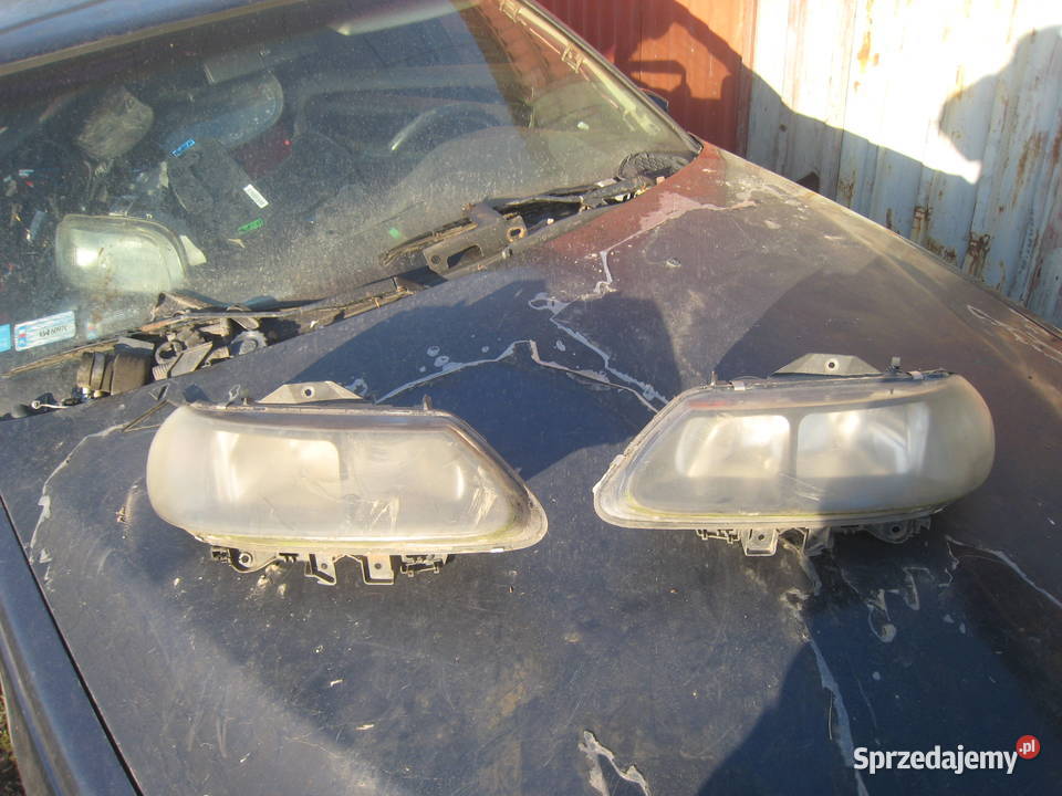 Lampa przednia prawa lewa Renault Laguna I lift Rok produkcji 1999 Kraków sprzedam