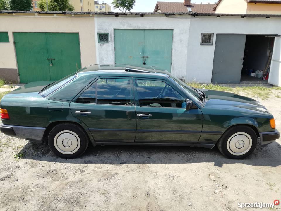 Piękny mercedes w124 wąska listwa elektryczne szyby Stąporków