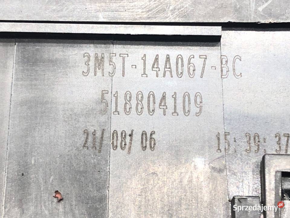 SKRZYNKA BEZPIECZNIKÓW FORD FOCUS C 3M5T14A067BC