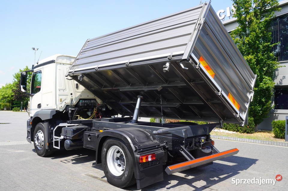 MercedesBenz Actros 1840 NOWA Wywrotka 3stronna tempomat Kraków