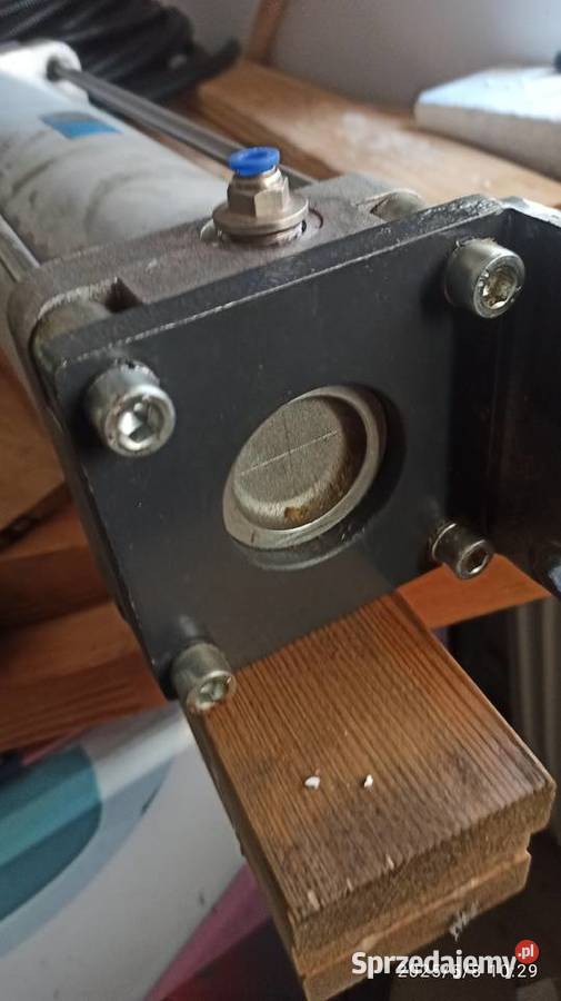 siłownik pneumatyczny 100x 300x 300 prema Kielce