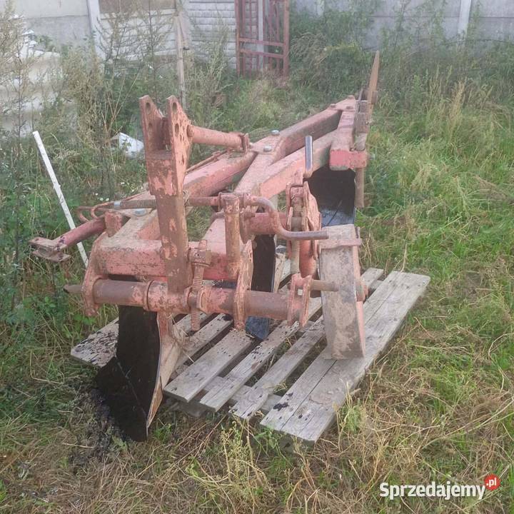 Sprzedam pługi Michałówek