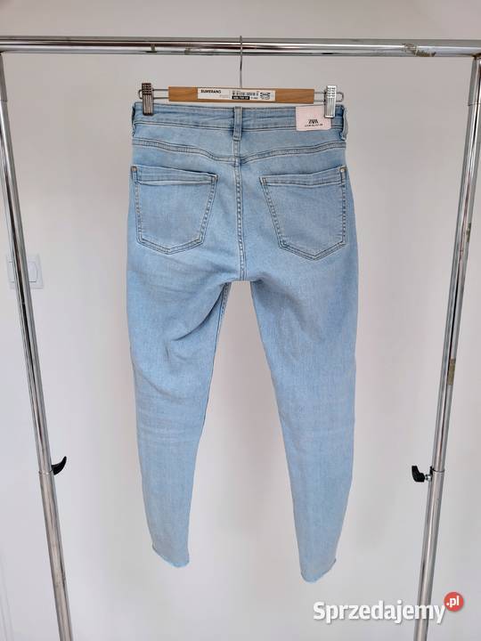 Jasnoniebieskie jeansy regular waist skinny Liszki