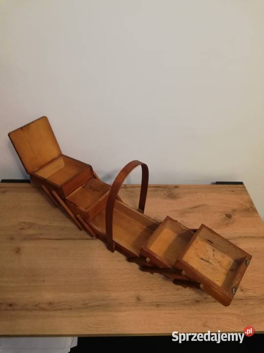 Koszyczek PRL na przybory do szycia Warszawa