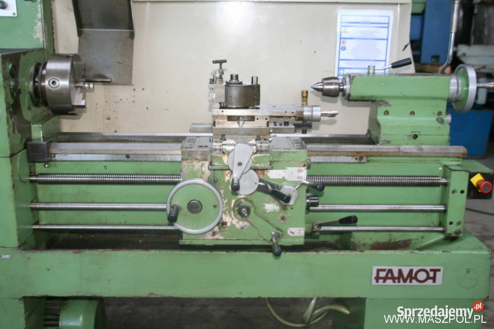 Tokarka uniwersalna TUM 35 D1 x 800 FAMOT