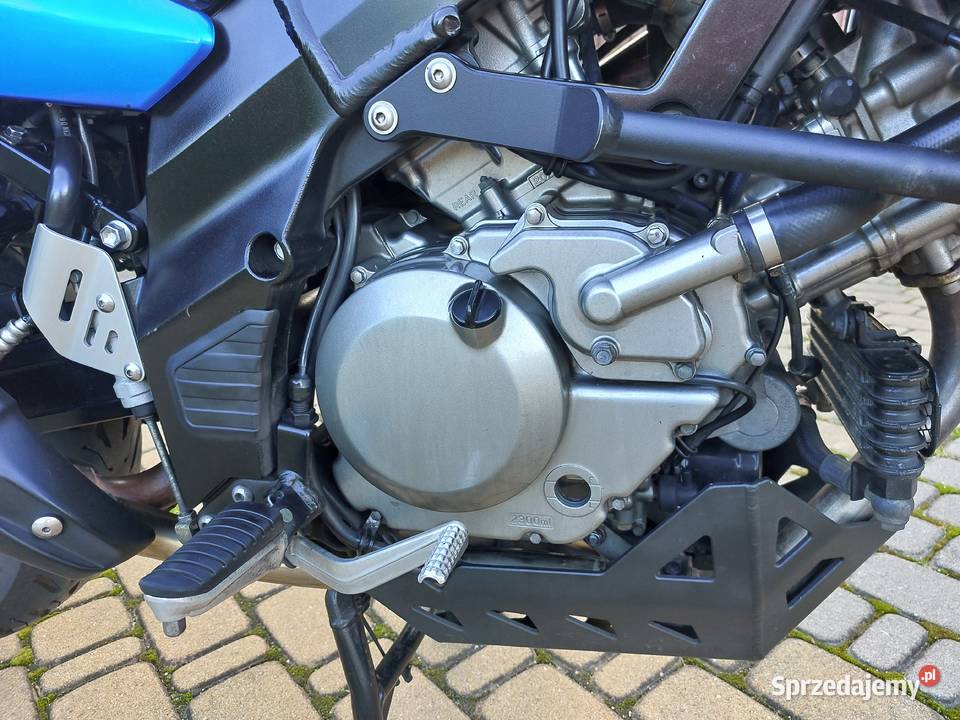 Suzuki DL650 Vstrom ABS gmole komplet 37000km