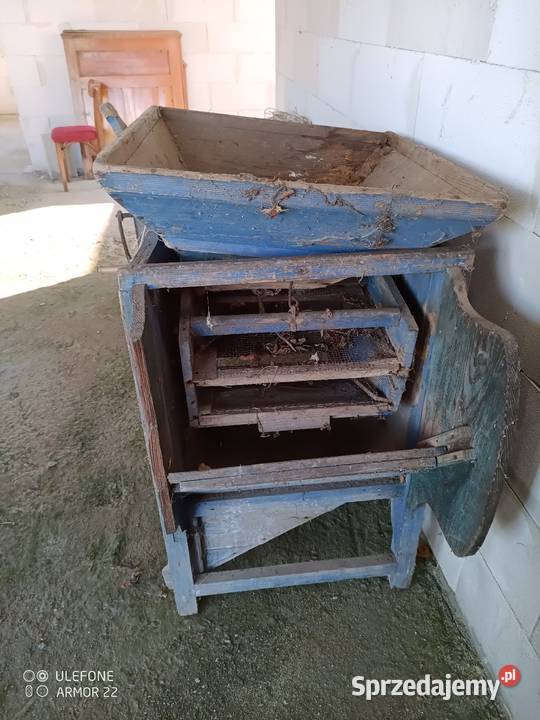 Stare koła narzędzia rolnicze Jędrzejów