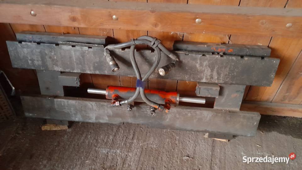 wózek widłowy terenowy Manitou MCE25H przesuw diesel Wolbrom sprzedam