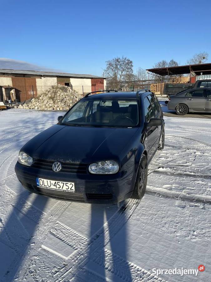 sprzedam VW Golf 4 kombi 2002 20 TDI wersja manualna Lubin sprzedam