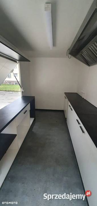 Okazja Nowoczesna przyczepa gastronomiczna Prudnik