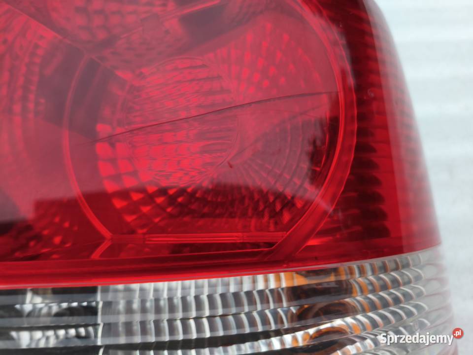 Lampa Prawy Tył Tylna Prawa VW Touran I Lampy tylne