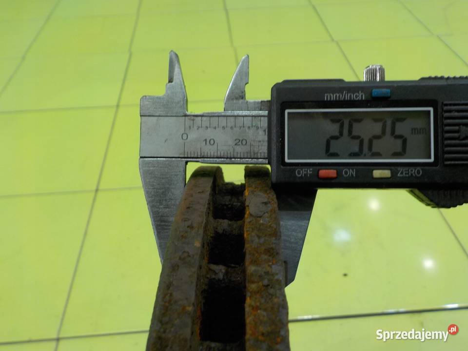 PEUGEOT 3008 LIFT 16r 16 B 5D tarcze hamulcowe osobowe mazowieckie Suków