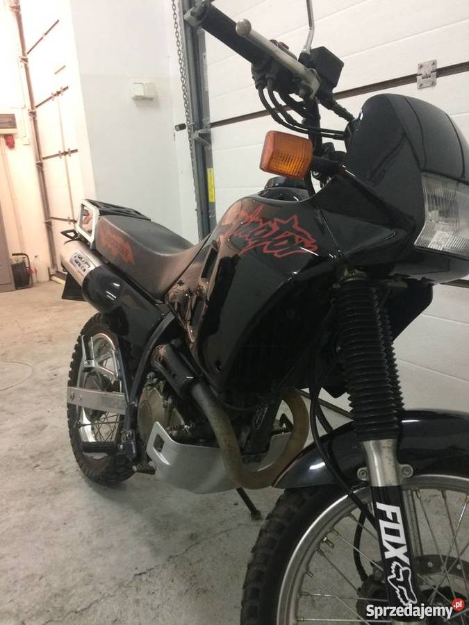 Honda nx250 dominator