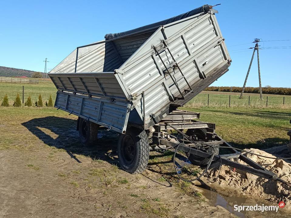 Przyczepa sanok d47 Rolnictwo Piórków