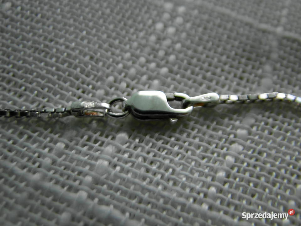 Śliczny naszyjnik srebro 925