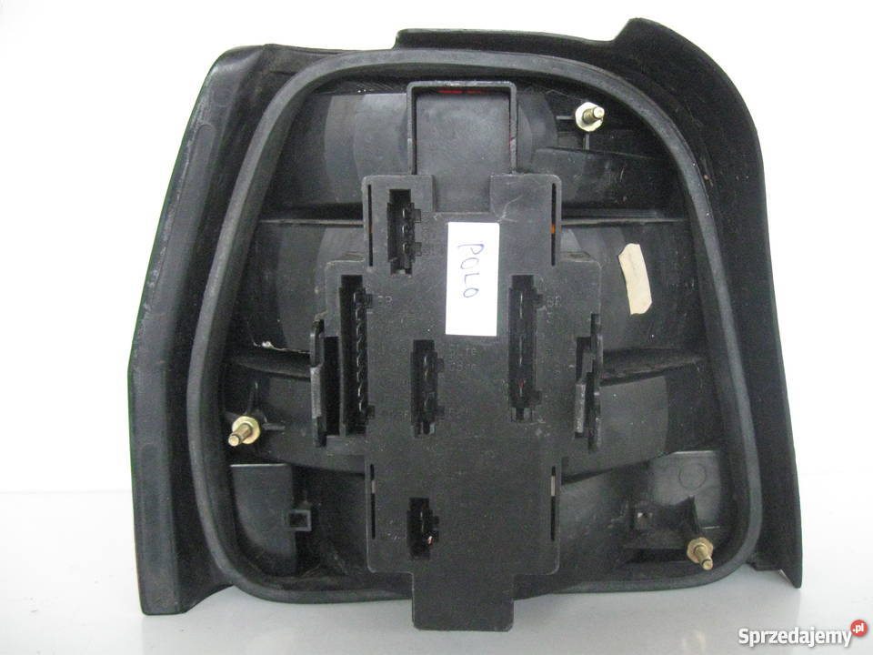 VW POLO LAMPA TYŁ TYLNA PRAWA Części samochodowe Szczecinek