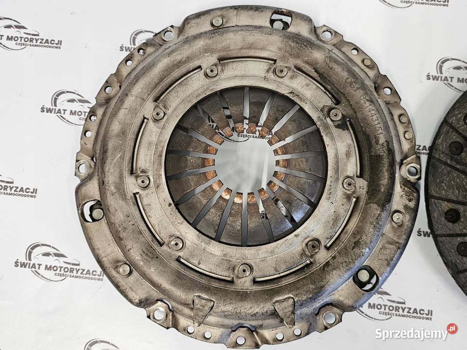 VW GOLF VI 16 TDI CAY 105 13r sprzęgło tarcza