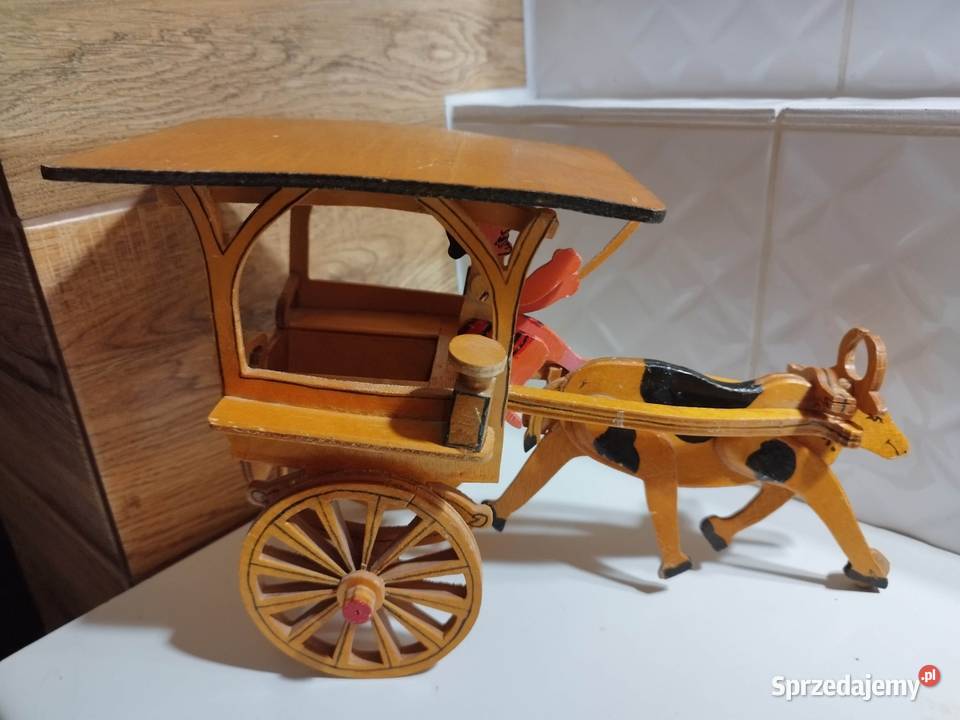 Miniatura wozu ciągniętego wołu Inowrocław