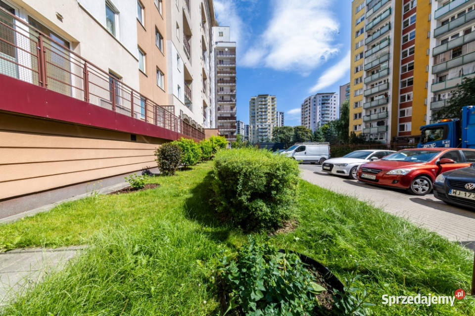 Komfortowe 3 pokoje z balkonem na Bielanach