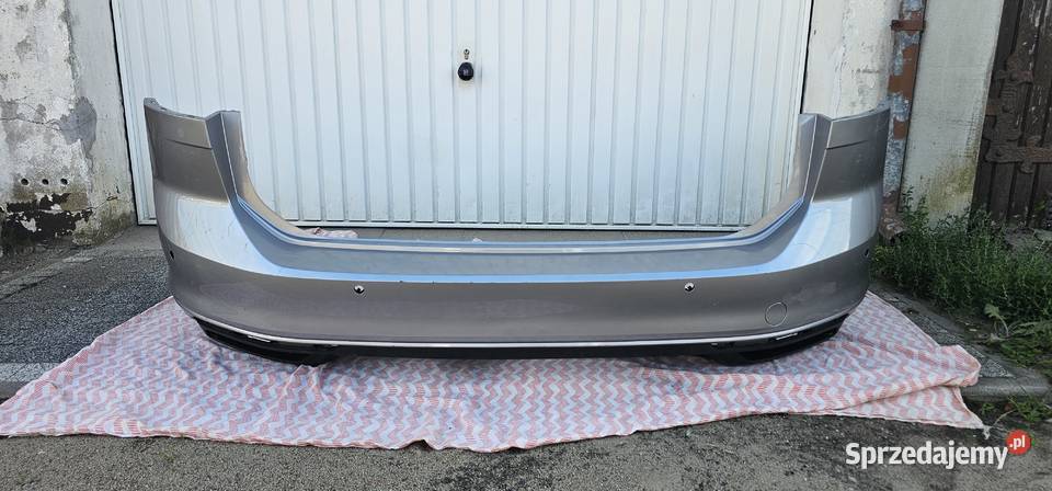 Zderzak VW Passat B8 kombi tył lift osobowe warmińsko-mazurskie Iława