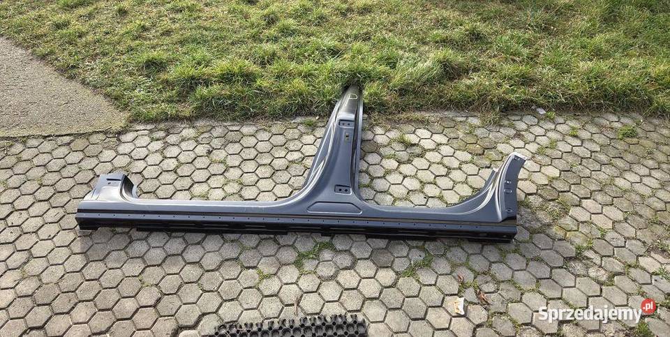 próg lewy Cupra Formentor 5FF809605B dolnośląskie