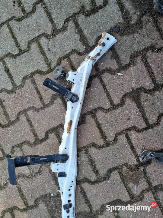 PAS PRZEDNI WZMOCNIENIE GÓRNE TOYOTA HILUX VIII sprzedam