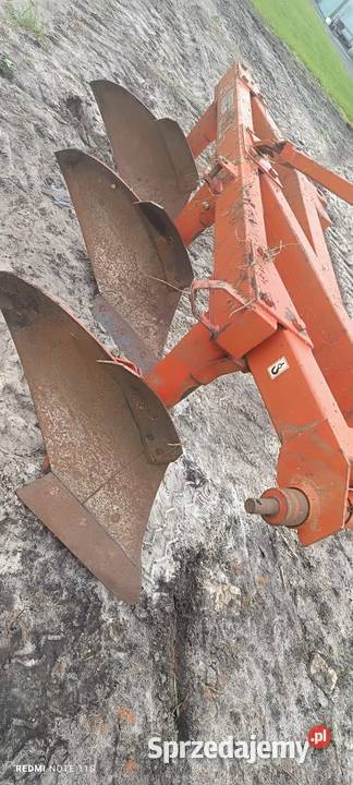 Pług 3 skibowy Chełst