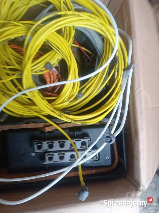 pompka zamka centralnego Mercedes w220 zamek Włocławek