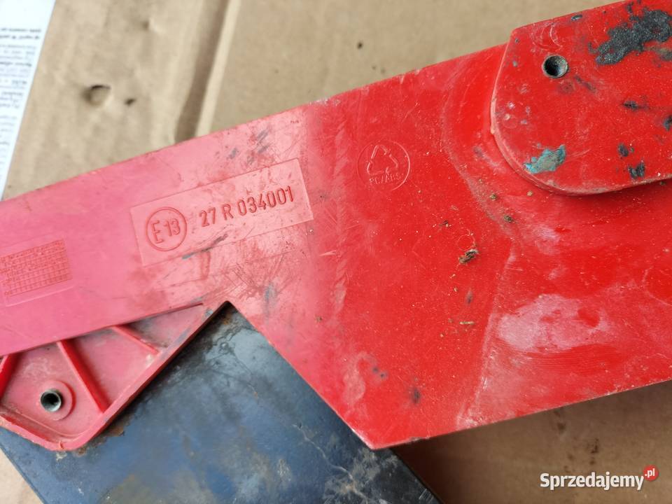 TRÓJKAT OSTRZEGAWCZY AUDI A4 B5 8D5860251 osobowe Kamień-Kolonia sprzedam