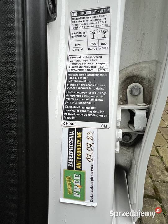 Salon Czujniki Kamera Konserwacji2kpl opon gniazdo USB pomorskie Gdynia