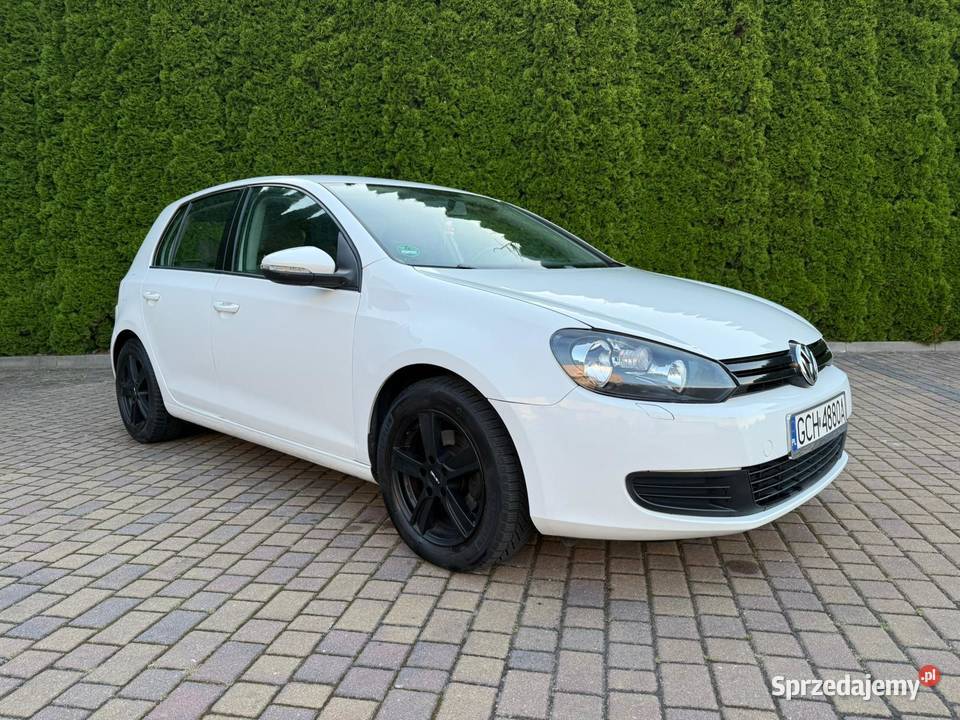 Volkswagen Golf VI 14 MPI Podgrzewane Fotele Hak komputer pokładowy Chojnice sprzedam